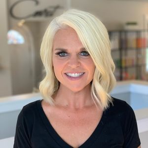 Meet your Posher, Lynnel